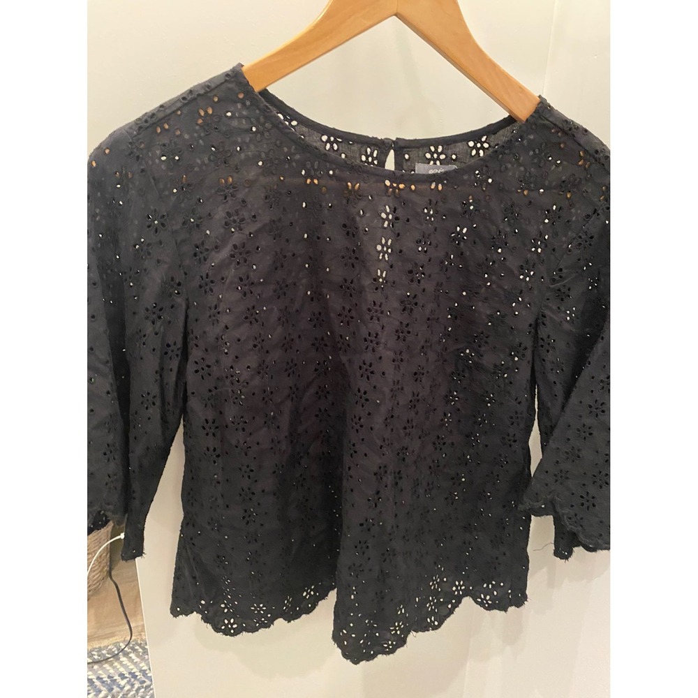 Womens Black lace Aerie shortsleeve top
